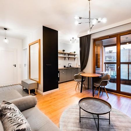 Grzybowska Luxury Apartment Варшава Екстер'єр фото